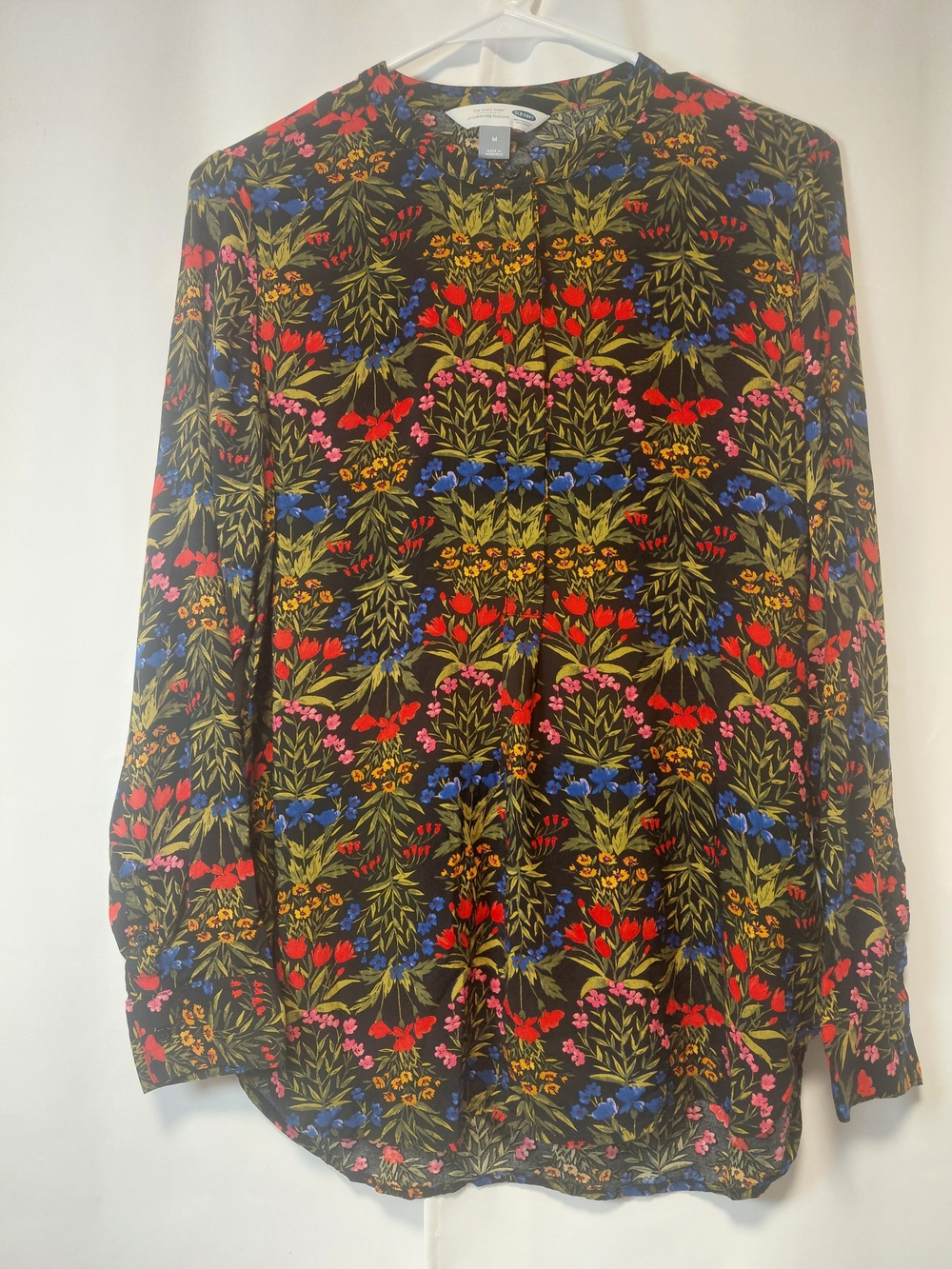 Old Navy Black Crewneck Sweater with Multicolor Floral Print